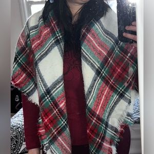 Marleylily giant plaid shall